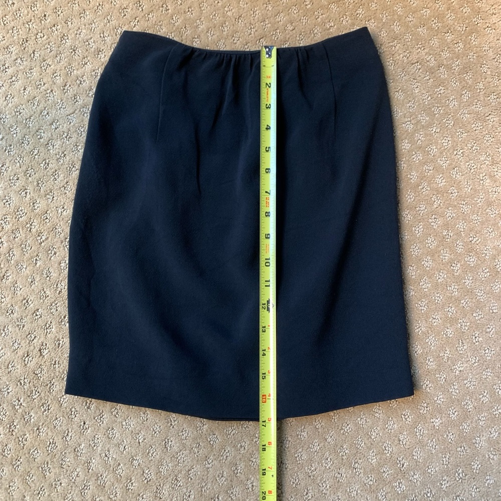 Miu miu women's black skirt above the knee
